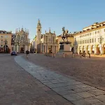 Appartement Splendido In Piazza San Carlo