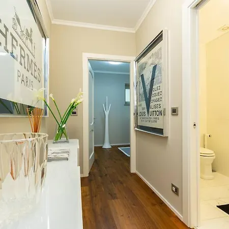 Apartment Splendido In Piazza San Carlo Turin